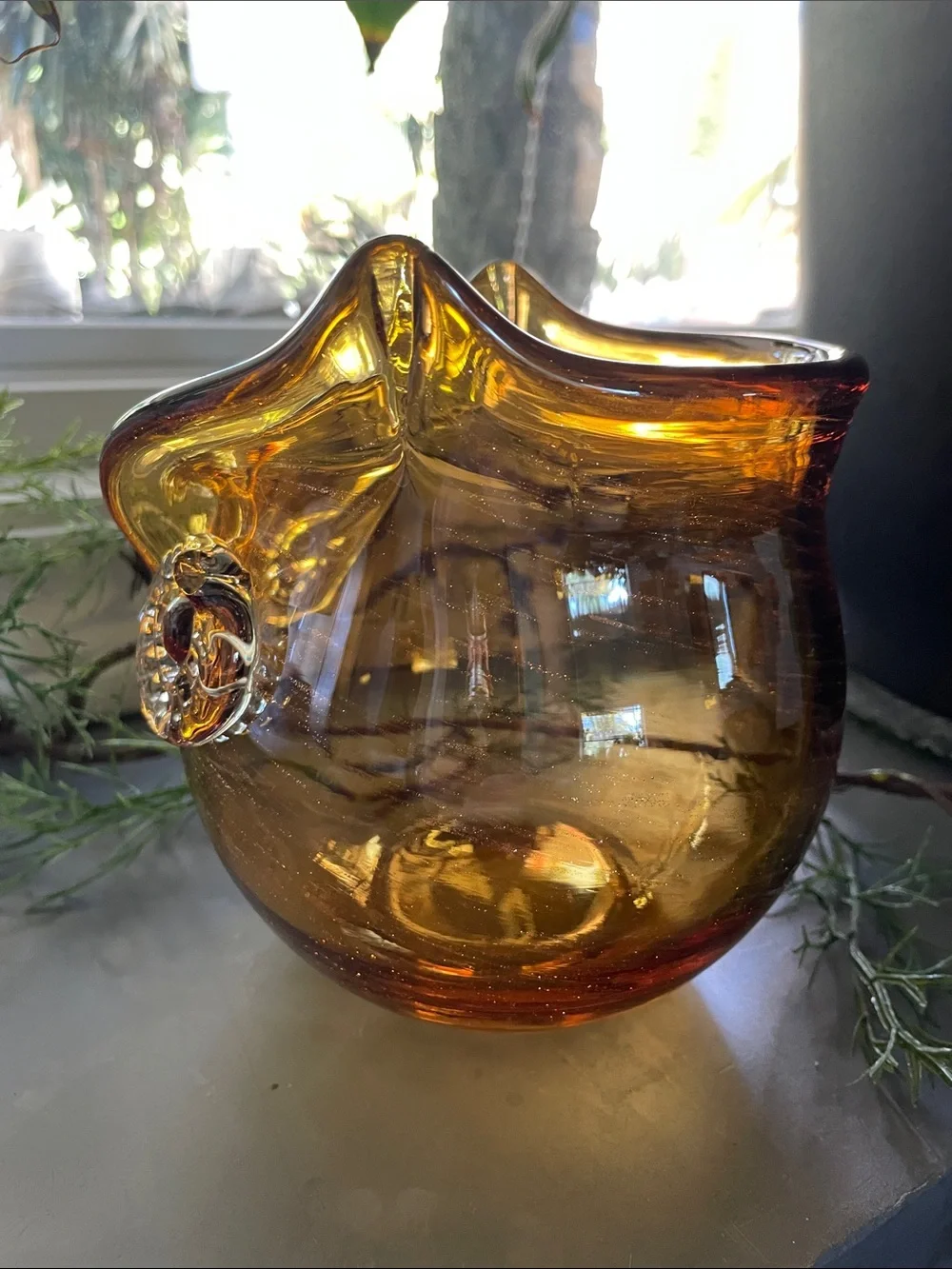 Pier 1 Artist Collection Amber Handblown Glass Owl Vase Gold Swirls Mid Century